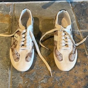 Coach Baylee tennis shoes size 8